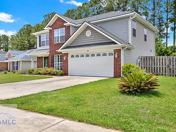3rd image of 384 Manchester Ct