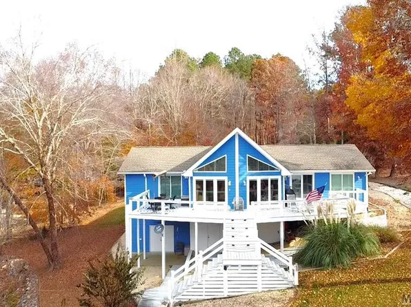 202 Ridge Oaks Dr, Littleton, NC 27850