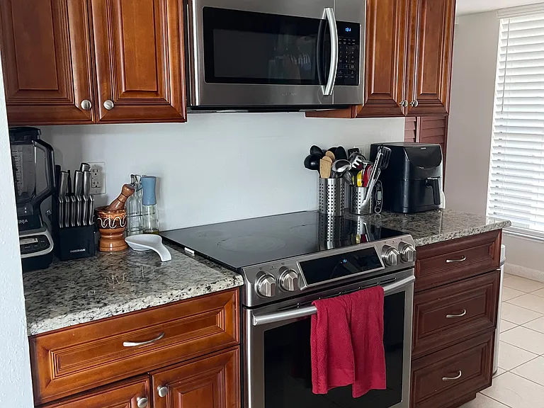 1332 Stearman Ct #11 — Photo 12