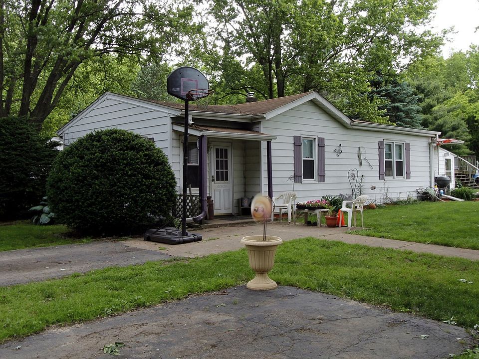 1st image of 1531 Domino Ave