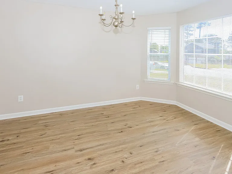 843 Shoals Ct — Photo 6