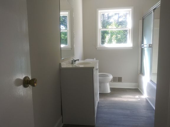 5th image of 3150 Sandy Plains Rd