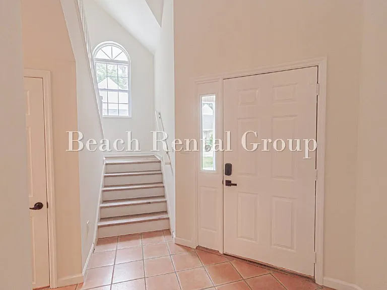 1813 Windmere Way — Photo 4