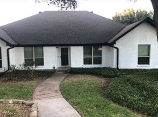 1302 Canadian Cir, Grand Prairie, TX 75050