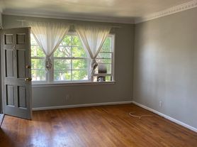 4422 Clinton St, Los Angeles, CA