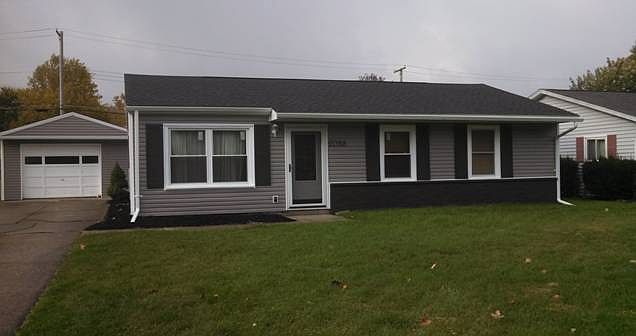 1st image of 2088 Rosewood Dr