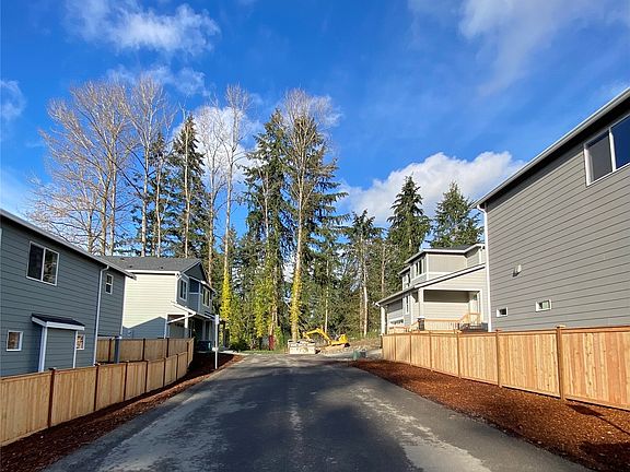 5th image of 4560 S 328th Ct #1