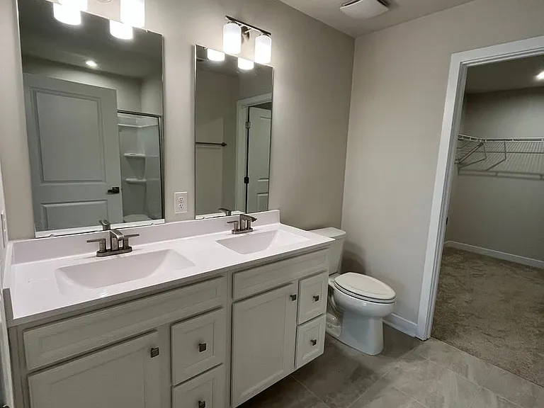 4184 Farmfield Dr — Photo 13