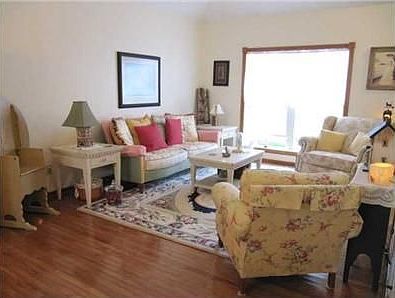 4th image of 251 Ashley Ct