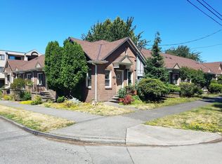 4204 SW Manning St #4204, Seattle, WA 98116