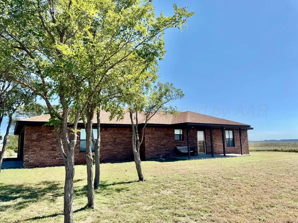 120 Antelope St, Canadian, TX 79014