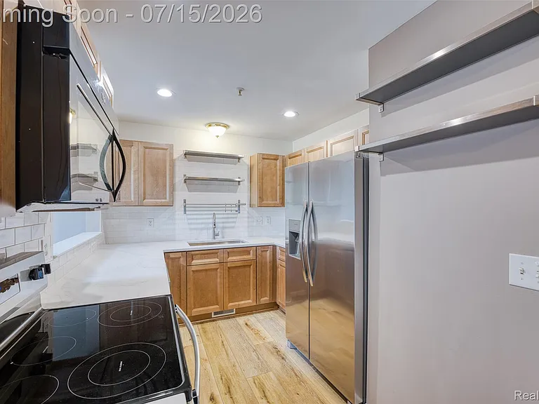 1159 Beaver Run — Photo 2