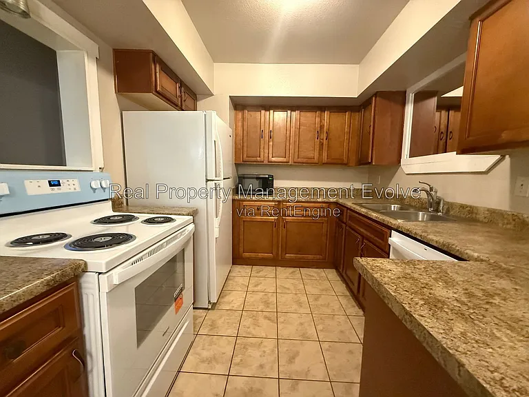 4554 E Paradise Village Pkwy N #257 — Photo 7