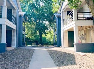 Chamberland Square Apartments, Fayetteville, AR 72701