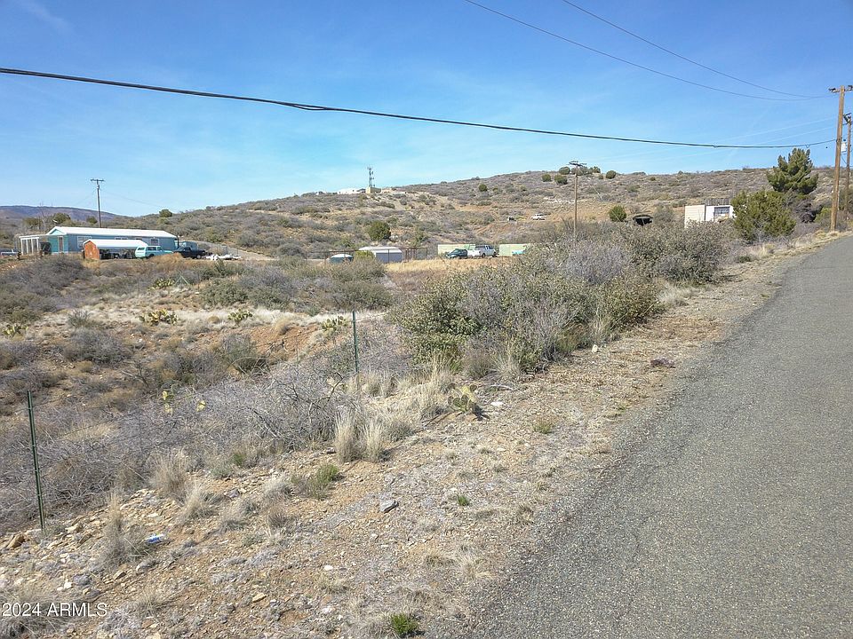 1st image of 10552 S YUCCA Drive #-