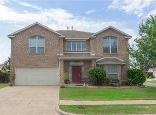341 Fort Edward Dr, Arlington, TX 76002