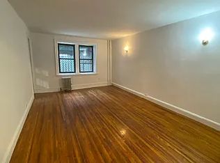 232 W 74th St APT 1B, New York, NY 10023
