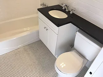Rented by Metropolis Real Estate of Manhattan