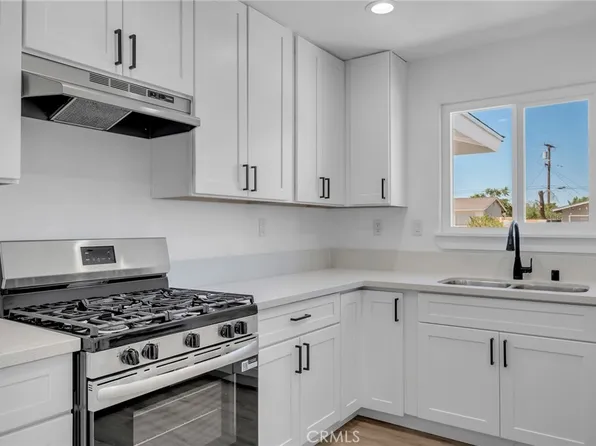 15153 Prado Ct, Victorville, CA 92395
