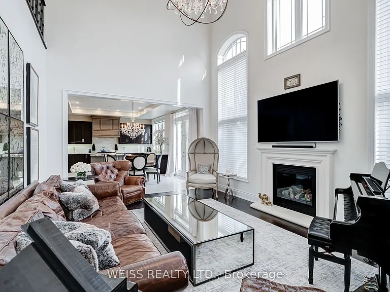 43 Chesney Cres — Photo 12