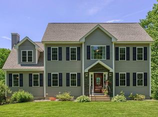 16 Adams Rd, Townsend, MA 01469