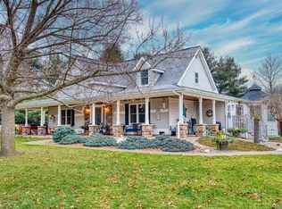 6884 Lange Rd, Fowlerville, MI 48836