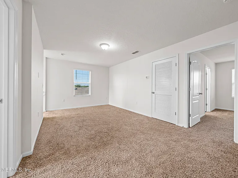 8279 Meadow Walk Ln — Photo 16