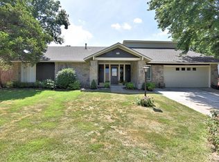 713 W Knollwood St S, Broken Arrow, OK 74011