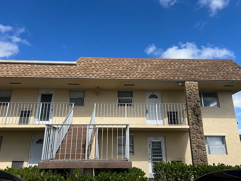 9911 Sandalfoot Blvd #111 — Photo 3