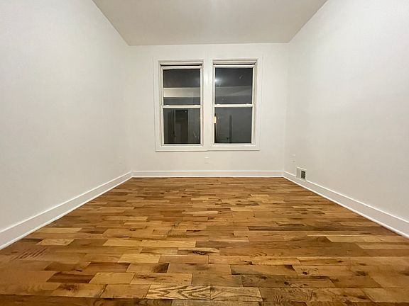 5th image of 157 Virginia Ave #1E