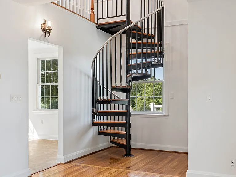 15204 Old York Rd — Photo 16