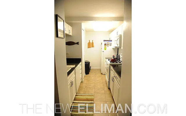 Rented by Douglas Elliman | media 7