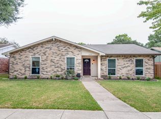 6226 Fallbrook Dr, Garland, TX 75043