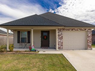 123 Darwen Dr, Raceland, LA 70394