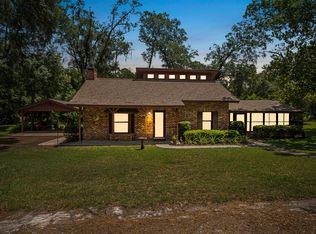 1517 Manor Way, Deland, FL 32720