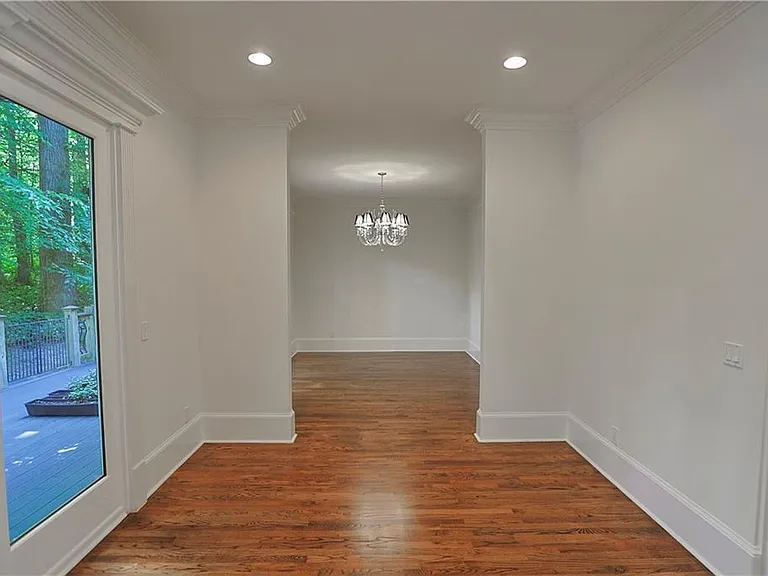 1296 Lenox Park Blvd — Photo 6