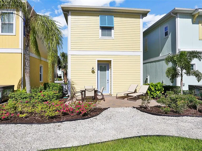 8038 Surf St — Photo 18