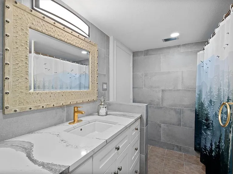 3700 S Osprey Ave #214 — Photo 25