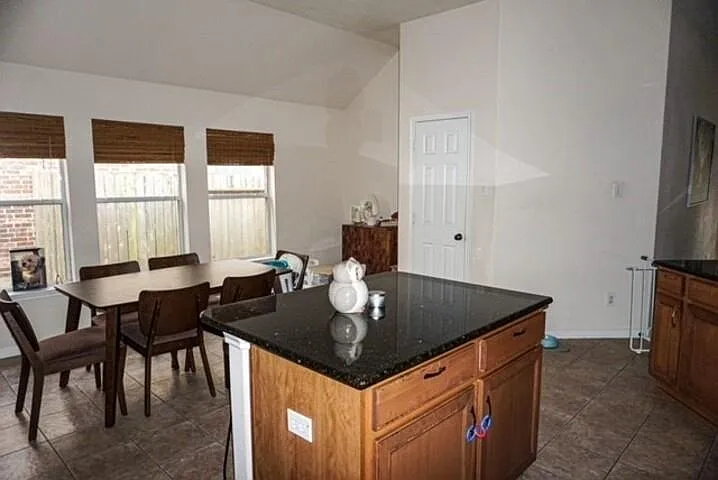 12814 Quail Creek Dr — Photo 19