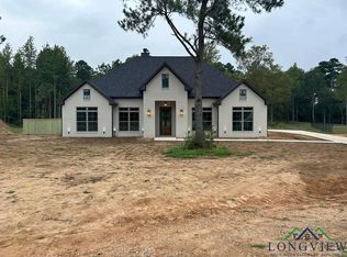 3020 Queens Way W, Marshall, TX 75672