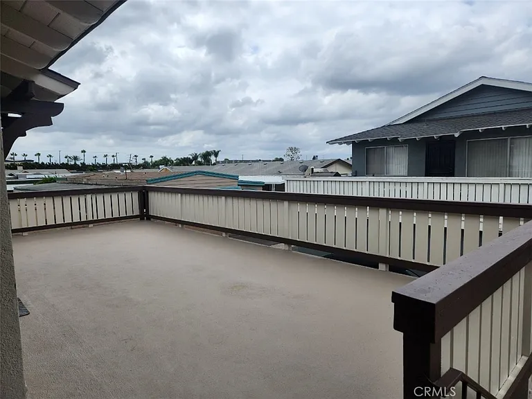 212 S Delano St — Photo 11