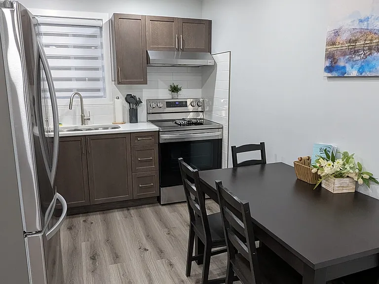 4129 Acheson Ave #3 — Photo 7
