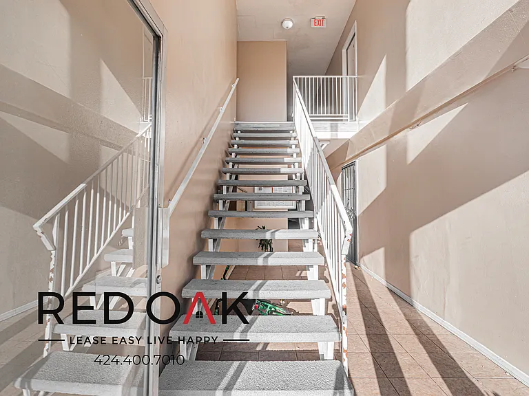 6722 Troost Ave #10 — Photo 14