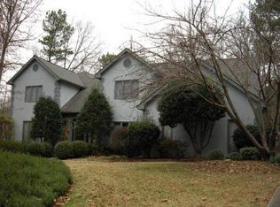 8275 Habersham Waters Rd, Sandy Springs, GA 30350