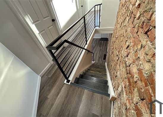 4th image of 1125 N Sloan St