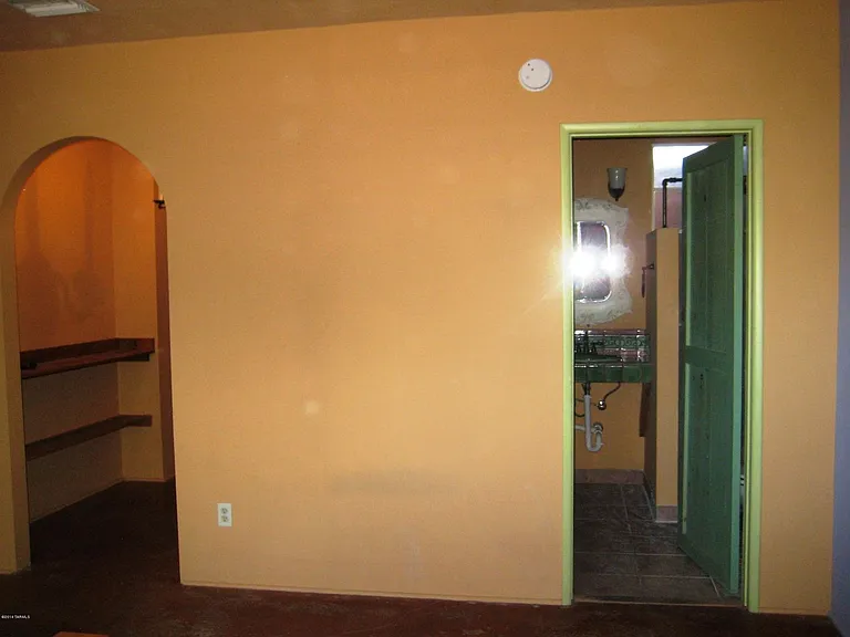 2215 E La Mirada St #B-M — Photo 5