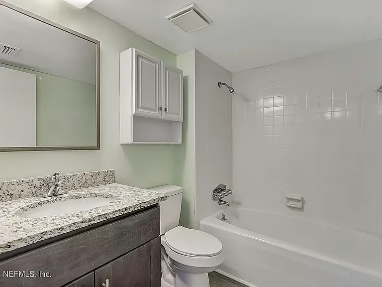 7651 Las Palmas Way — Photo 6