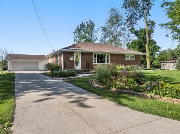 718 E 8th St, Madrid, IA 50156