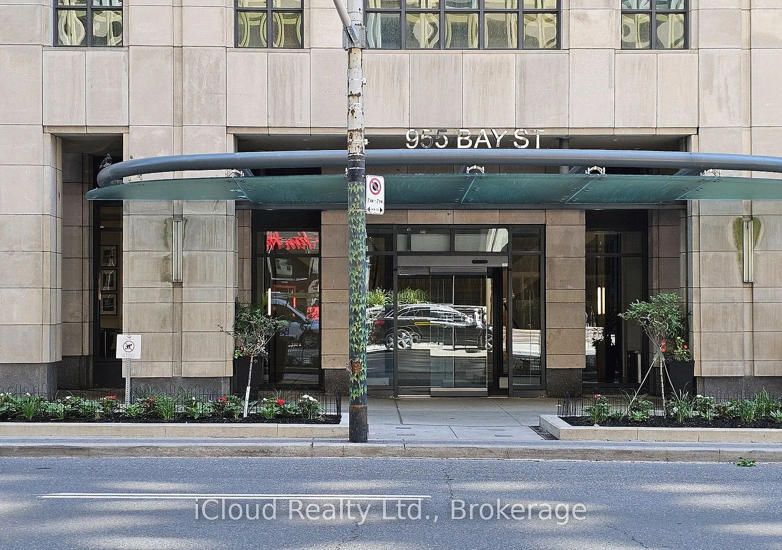 2 bed, $2,750 — Photo 2