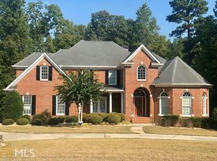 411 Saint Regis Dr, Oxford, GA